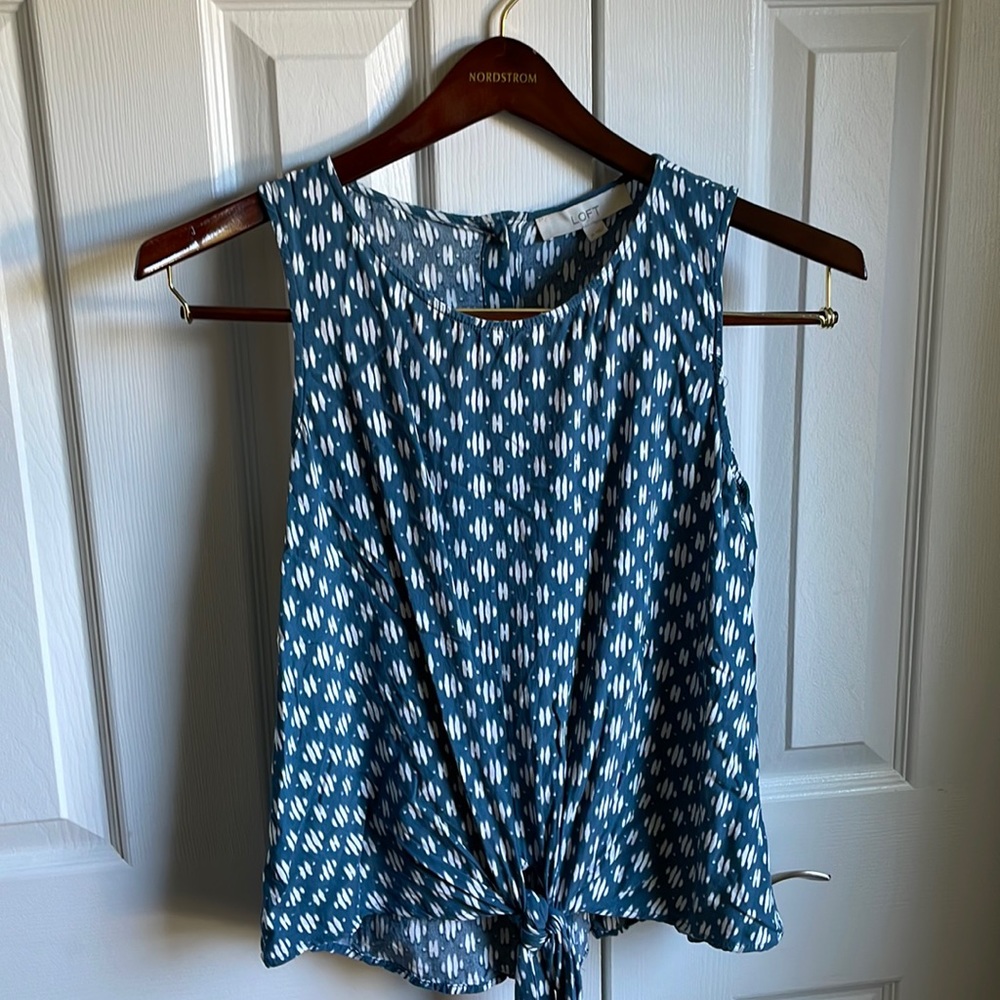 LOFT Blue patterned tank.